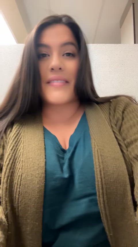 bbw big tits boobs bouncing tits latina natural tits tits chubby-girls curvy-chicks