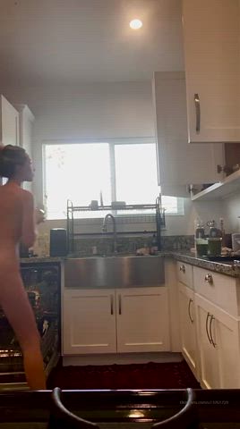 amateur ass big tits blonde boobs homemade kitchen wife gif