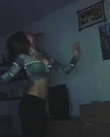 curvy dancing tiny waist gif