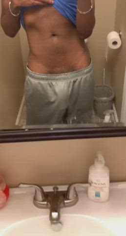 the infamous grey sweatpants freeball