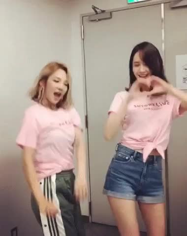 Yoona - Kiki Challenge - 1