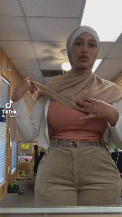 Arab Hijab Indian Lebanese Muslim Pakistani Porn GIF by dartfordtunnel