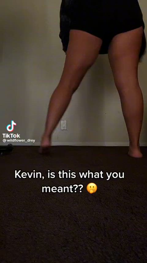 ass ass shaking big ass huge ass latina shaking thick thick thighs tiktok twerking