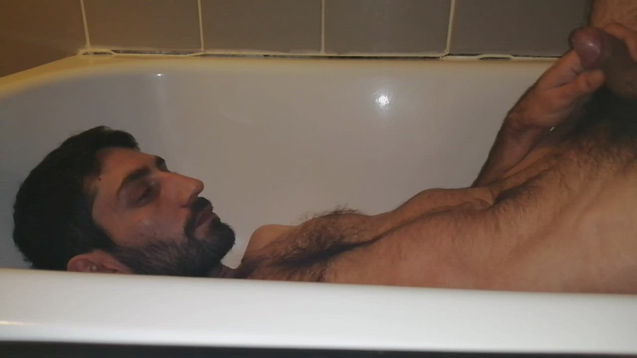 Amateur Cock Fetish Hairy Pee Peeing Piss Pissing gif
