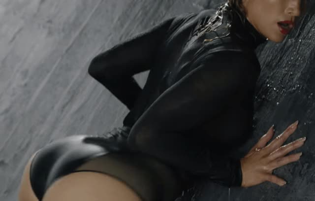 Jennifer Lopez Sexy Ass