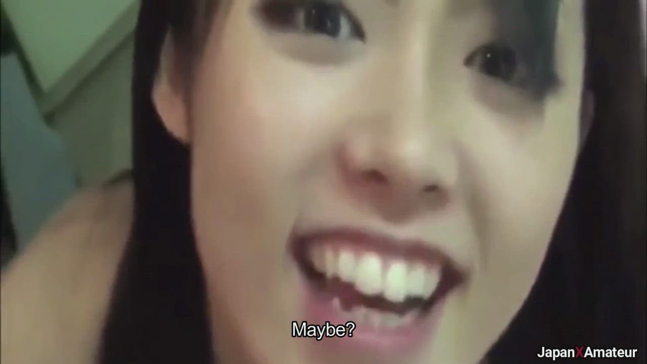 Amateur Japanese Girl Showing Her Tongue Skills