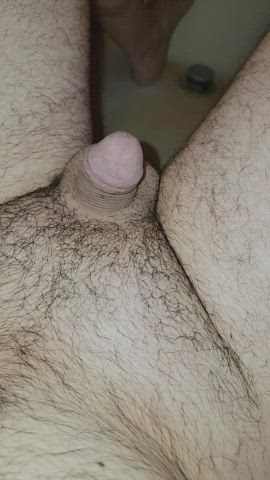 Any love for small men pissing?