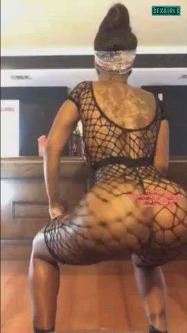 ass big ass twerking gif