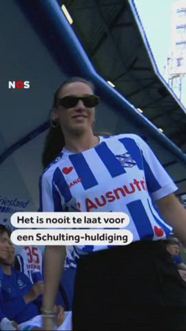 Suzanne Schulting - Dutch Speed Skater