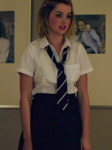 Ana de Armas gif