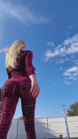 american ass blonde pawg solo white girl gif