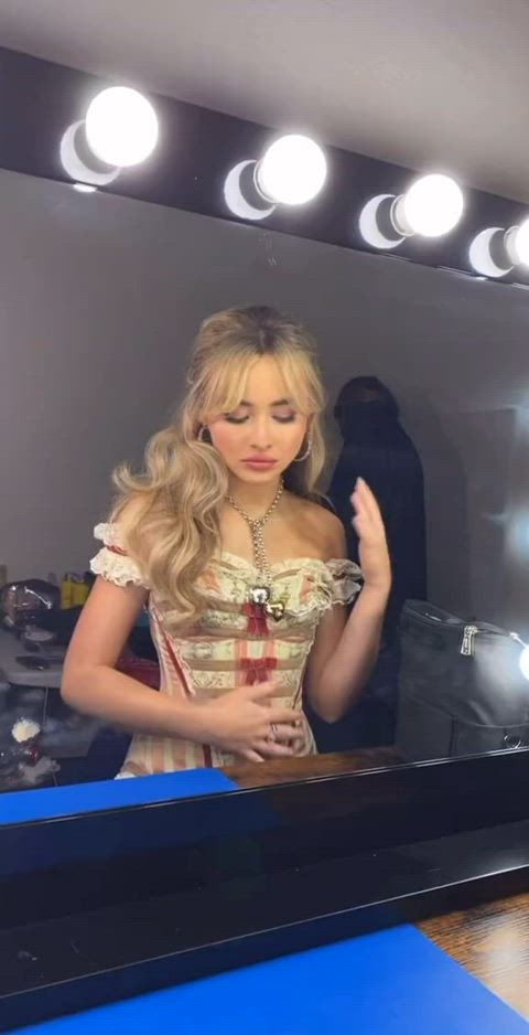 God I need Sabrina Carpenter as my fuckdoll