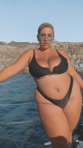 Natalia Lozano looking gorgeous in a bikini