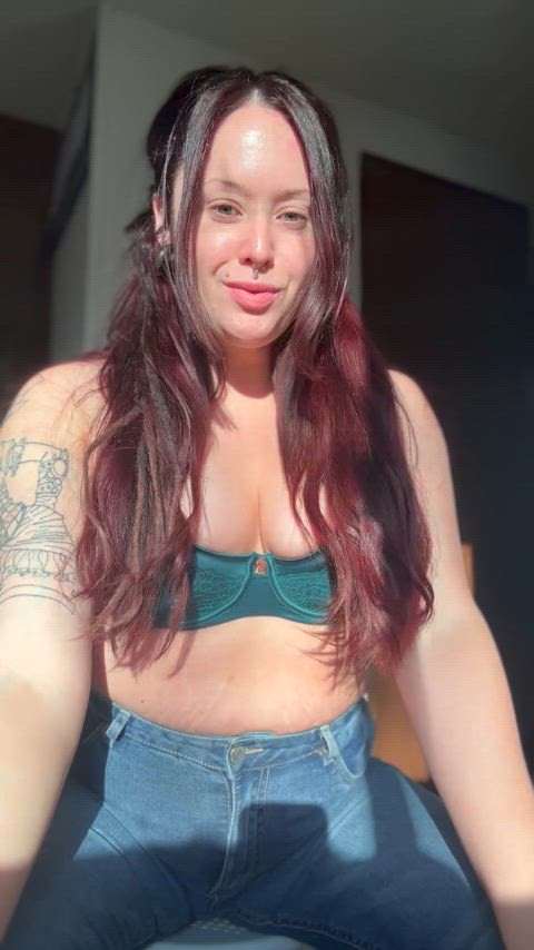 amateur bbw brunette chubby cute homemade jeans milf natural tits onlyfans clothed-masturbating