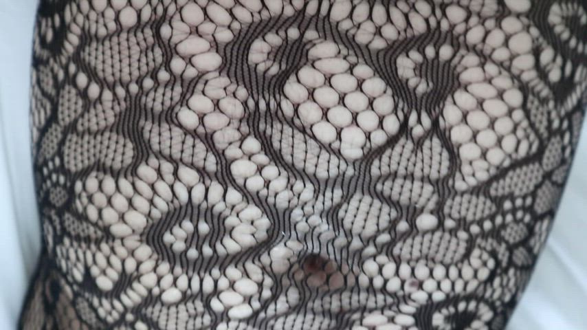 Gotta love a bit o'fishnet