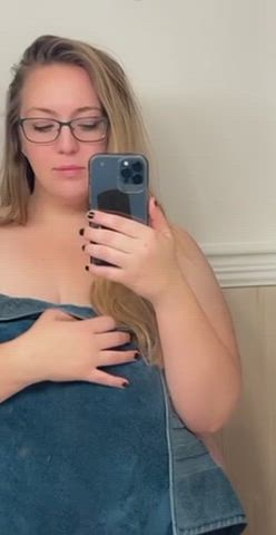 Amateur BBW Chubby NSFW gif