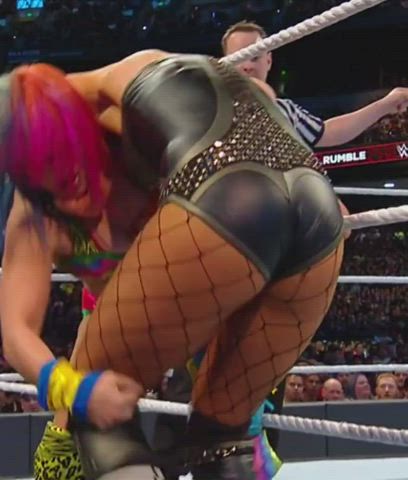 Becky Lynch 🍑🍑 At Lasts Years Royal Rumble