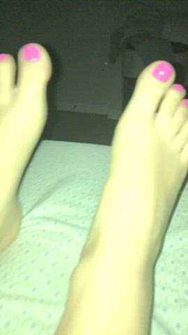 Put my toes in your mouth