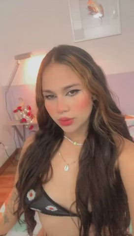 College Colombian Eye Contact Latina Lips Long Hair Pierced Pretty Selfie gif