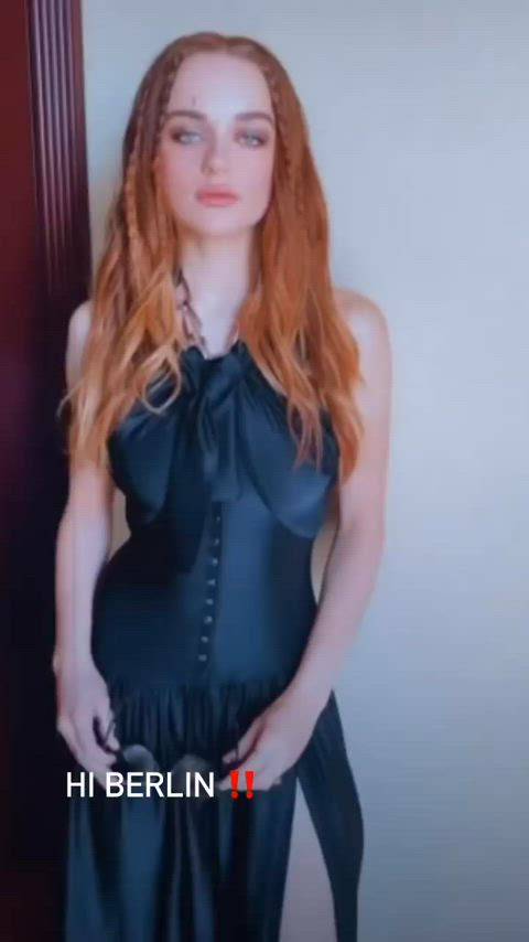 celebrity redhead sadie pop gif