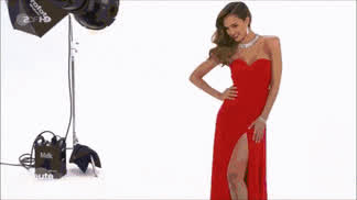 Jessica Alba gif