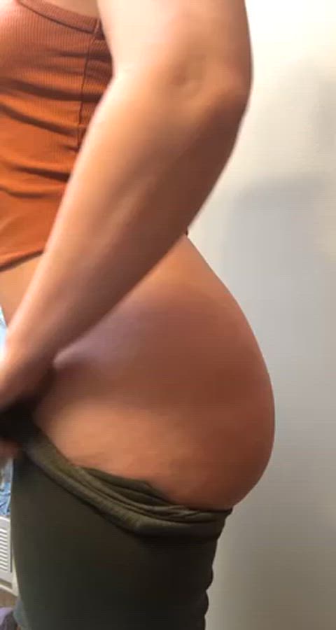 ass big ass cute hourglass gif