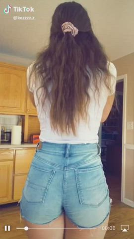 Jean Shorts Pawg White Girl gif