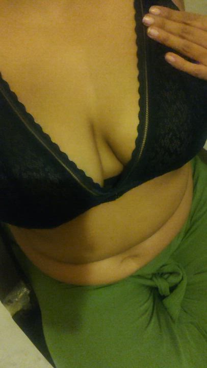 Big boobs hate bras [F]