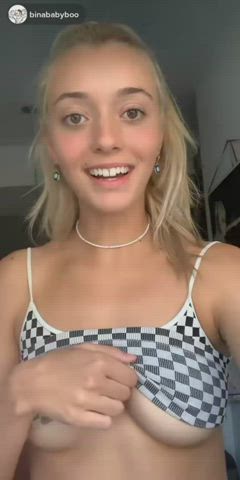 Blonde Flashing TikTok gif