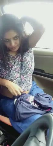 Tulsi public nude in car