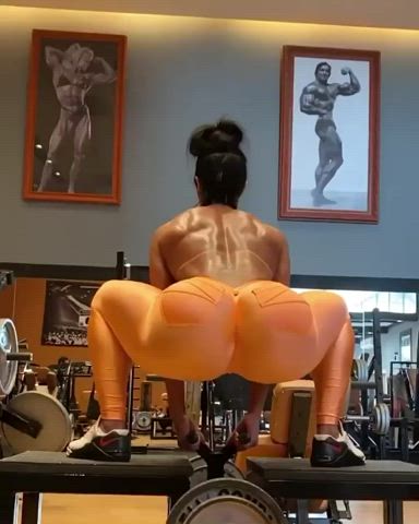 Gracyanne Squats #3 🍑