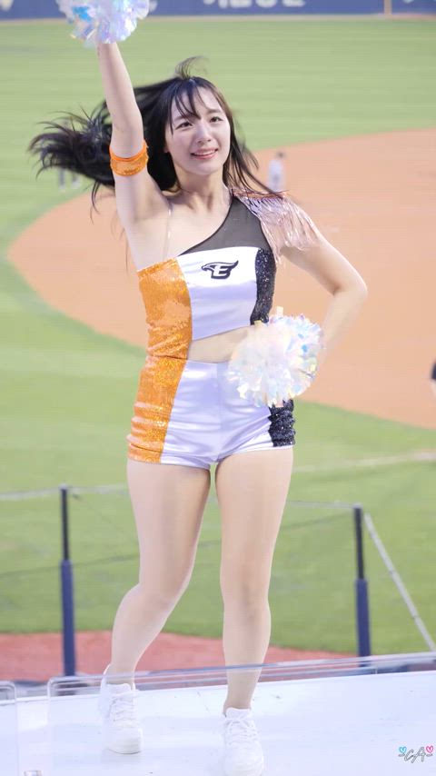 asian cheerleader korean gif