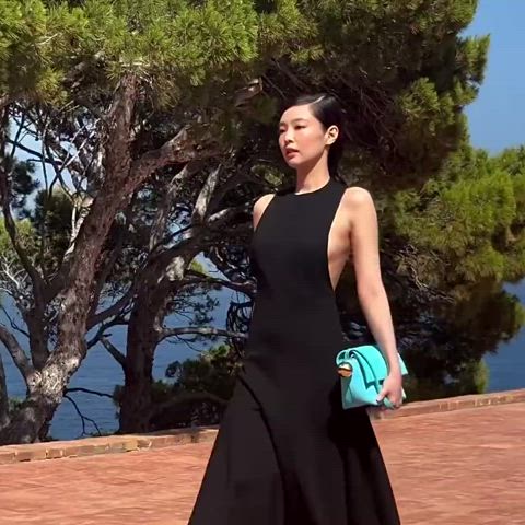 asian celebrity sideboob gif