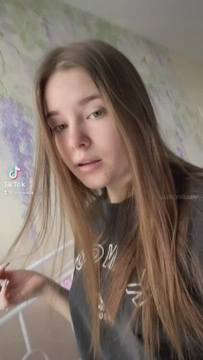 19 Years Old Teen TikTok gif