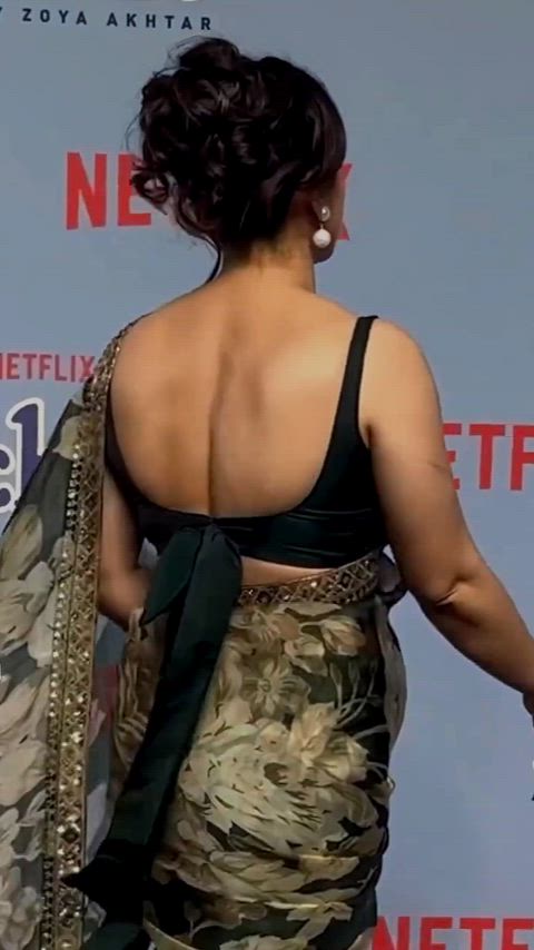 bollywood milf saree gif