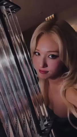 celebrity cleavage korean gif