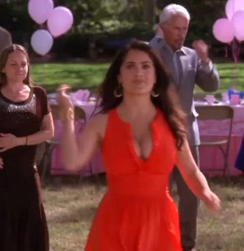 big ass big tits boobs cleavage salma hayek gif