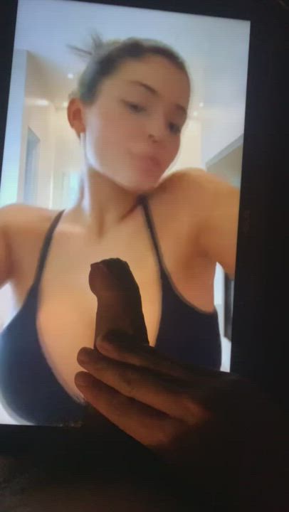 Kylie Jenner Tribute gif