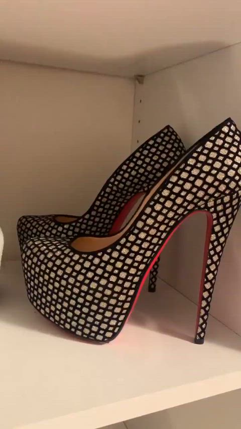 high heels shoe shoes gif