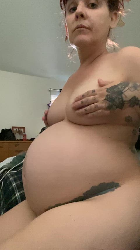 big ass impregnate milf natural tits onlyfans pregnant redhead thick white girl phat-ass-white-girls