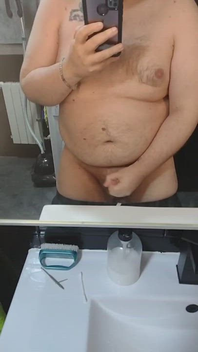 Chubby cum