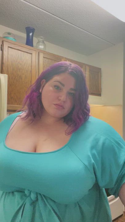 BBW Belly Button Jiggling Kitchen Lingerie SSBBW gif