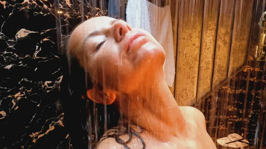 amica bentley brunette fansly homemade milf onlyfans pornstar shower solo wet gif