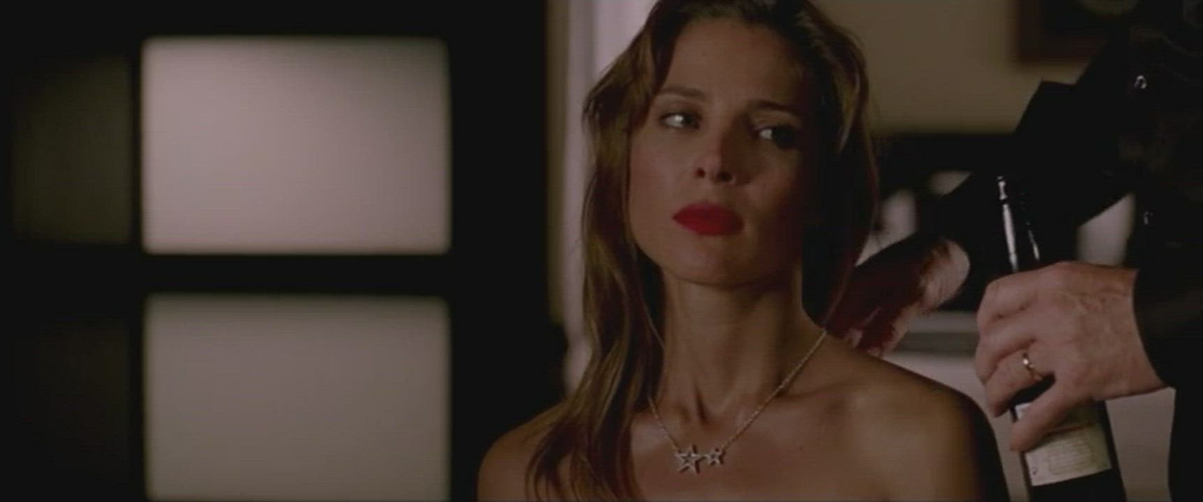 Elsa Pataky's boobs sucked in Di Di Hollywood's deleted scene. Anybody has a link
