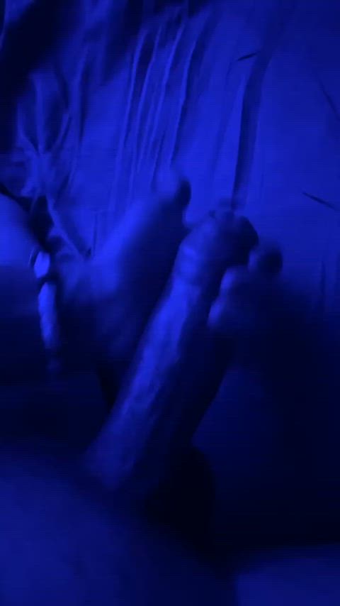 Enjoy me stroking under my blue light