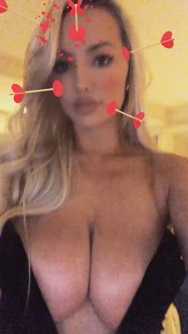 Big Tits Blonde Cleavage Dancing Dress Huge Tits gif