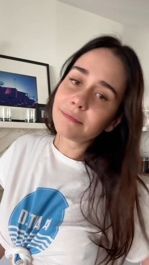big tits brazilian celebrity milf nipples gif