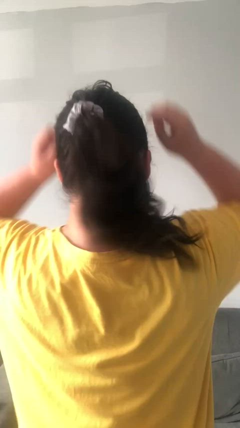 Undoing a ponytail for u/pulldownyourponytail