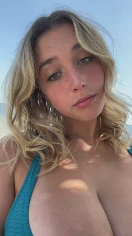 Beach Big Tits Bikini Boobs Cleavage Huge Tits Teen TikTok Tits gif