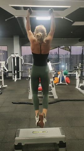 ass gym leggings gif